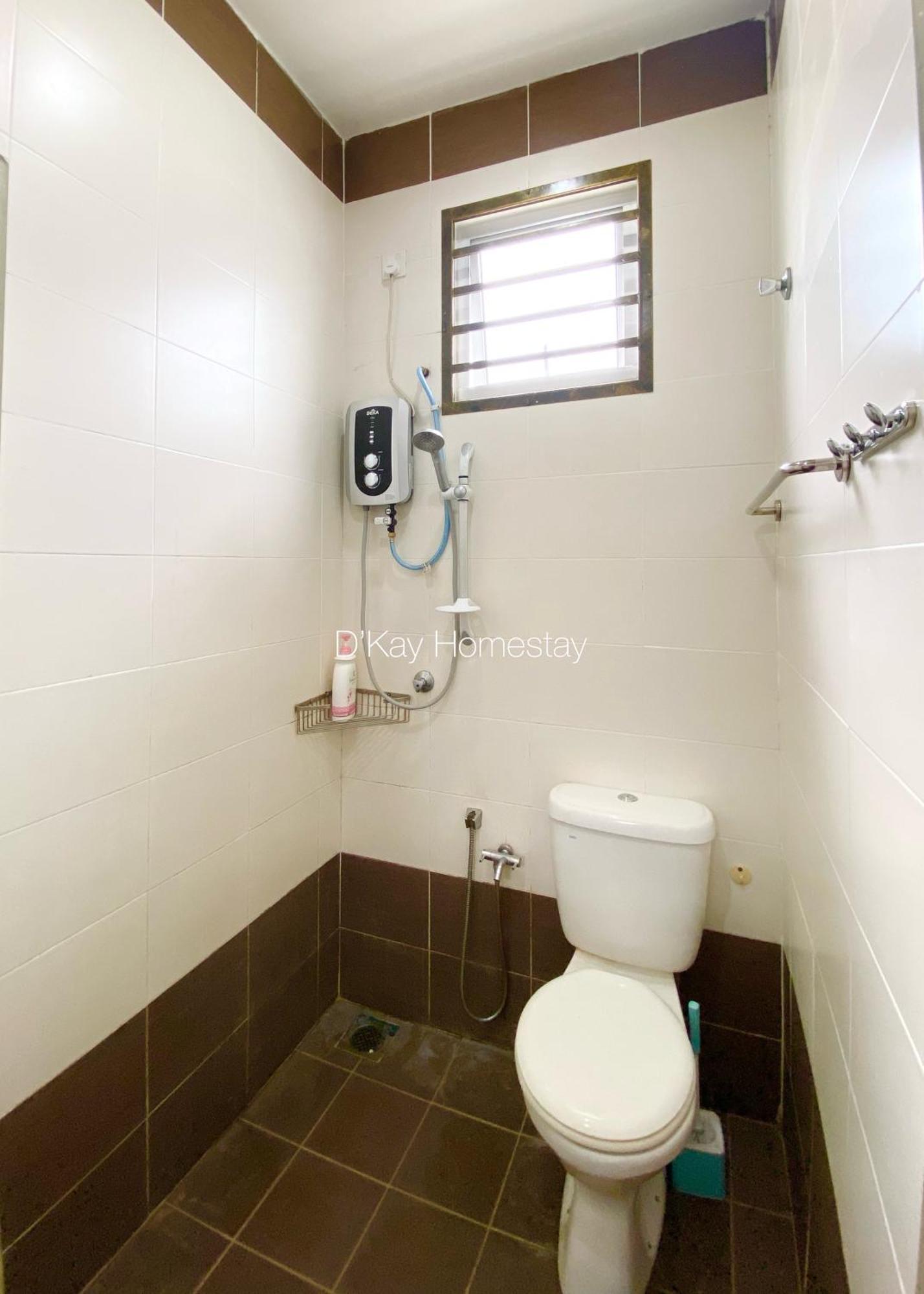 4 Bedrooms Homestay, Fully Aircond In Sendayan By D'Kay Homes I 10-15 Pax Seremban Zewnętrze zdjęcie