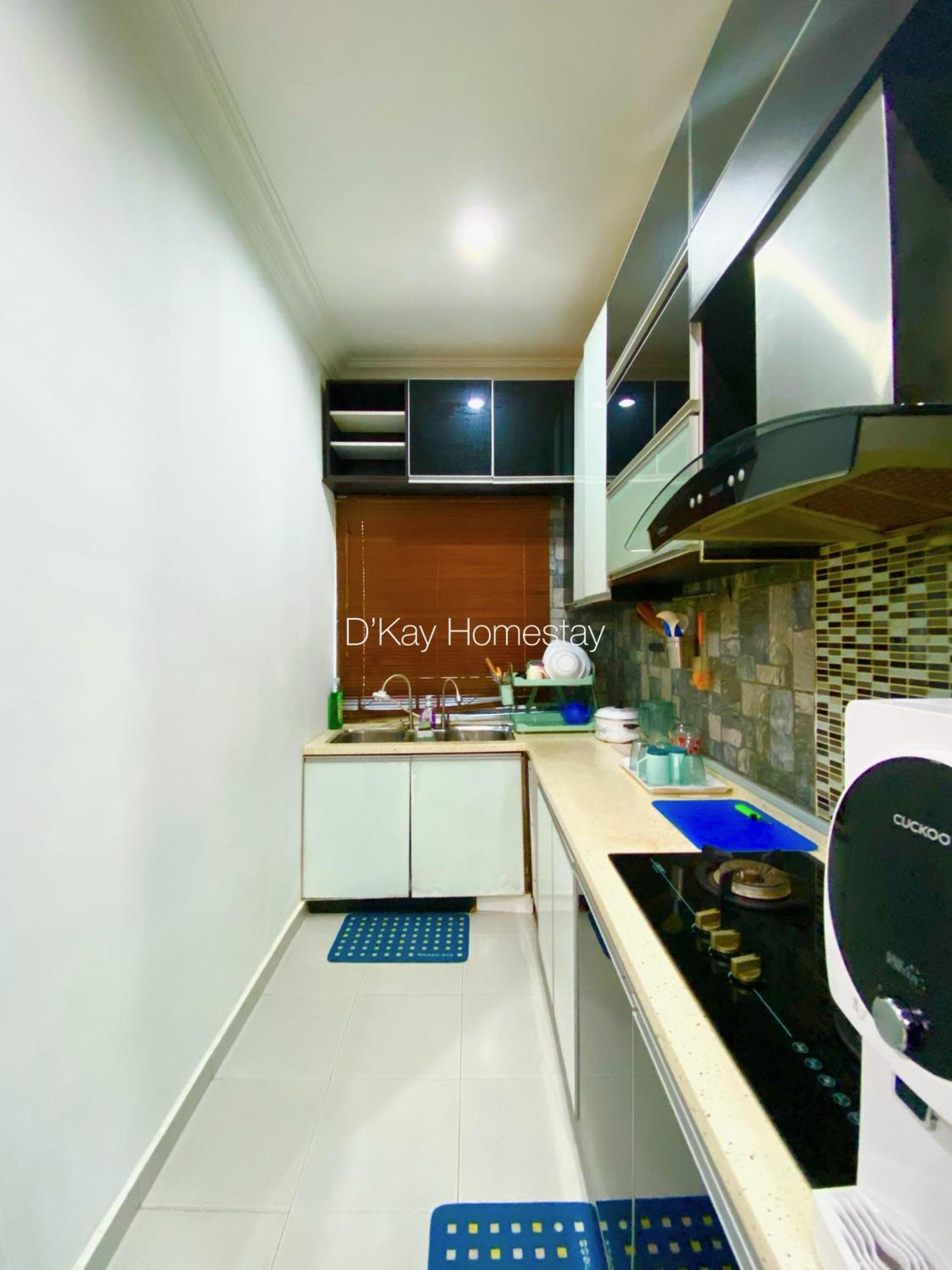 4 Bedrooms Homestay, Fully Aircond In Sendayan By D'Kay Homes I 10-15 Pax Seremban Zewnętrze zdjęcie