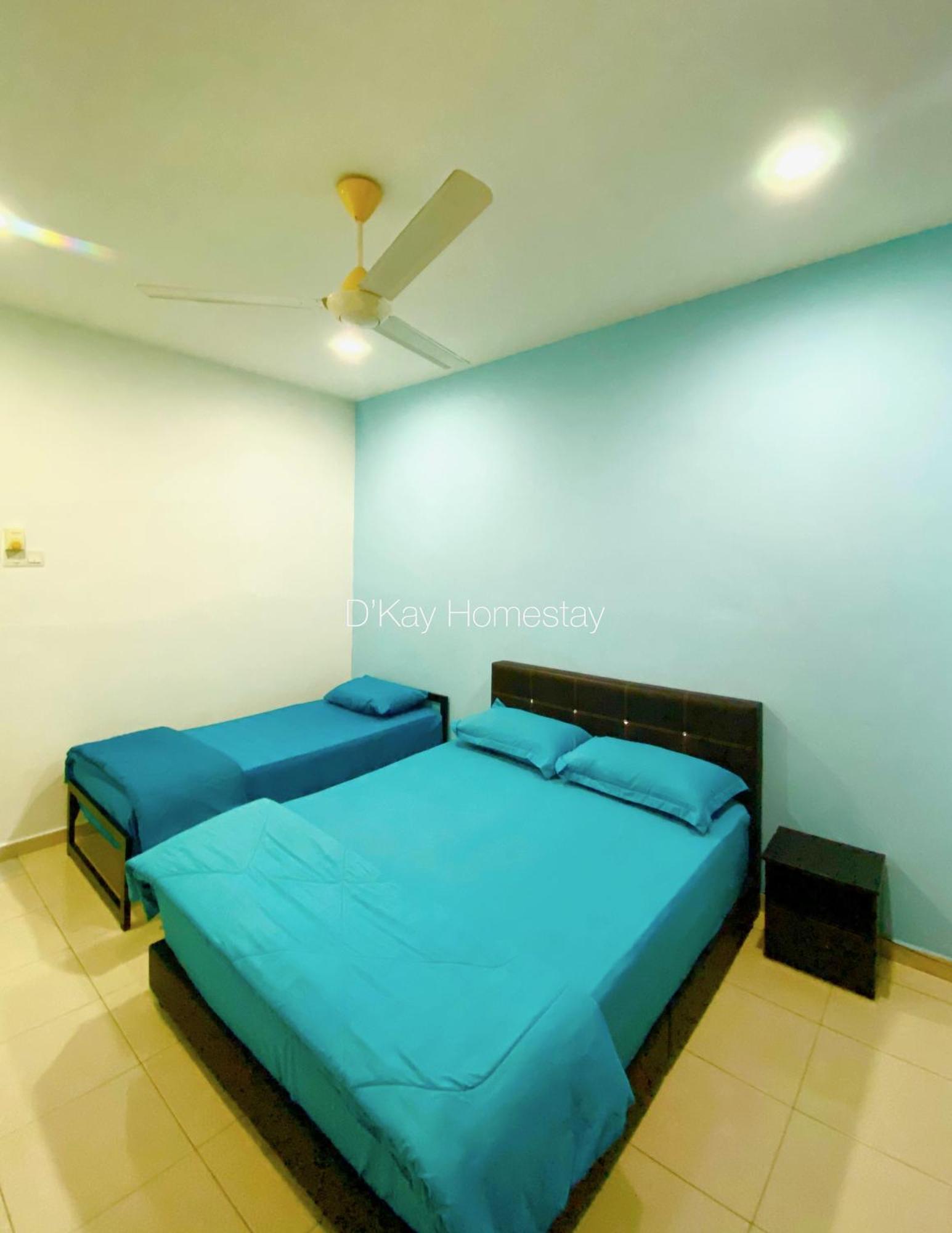 4 Bedrooms Homestay, Fully Aircond In Sendayan By D'Kay Homes I 10-15 Pax Seremban Zewnętrze zdjęcie