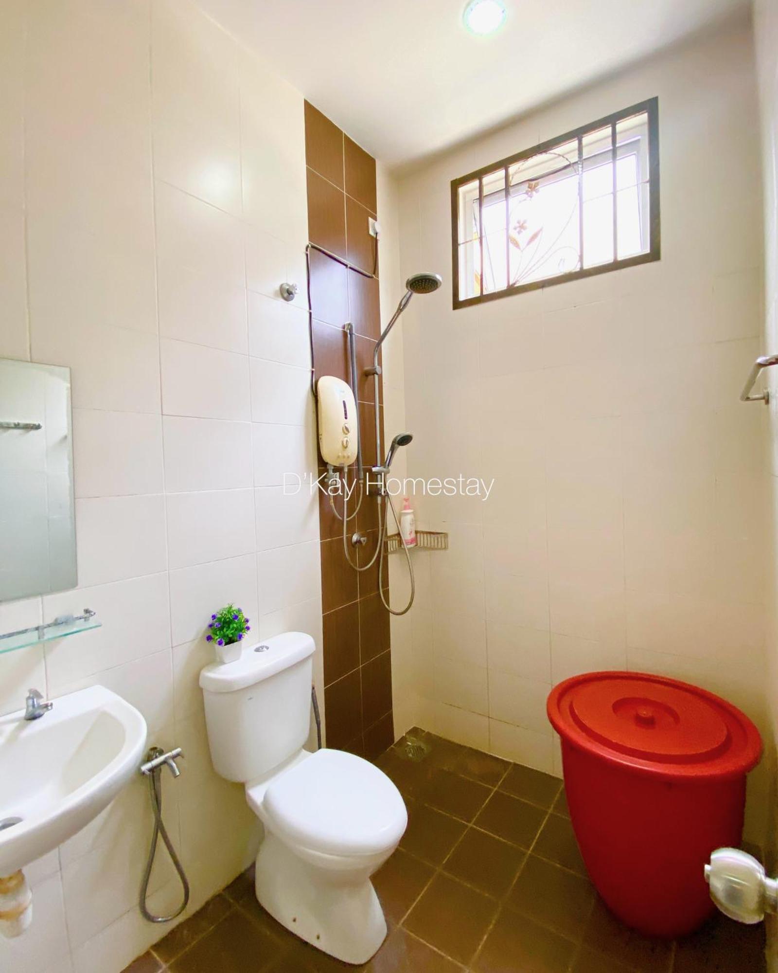 4 Bedrooms Homestay, Fully Aircond In Sendayan By D'Kay Homes I 10-15 Pax Seremban Zewnętrze zdjęcie